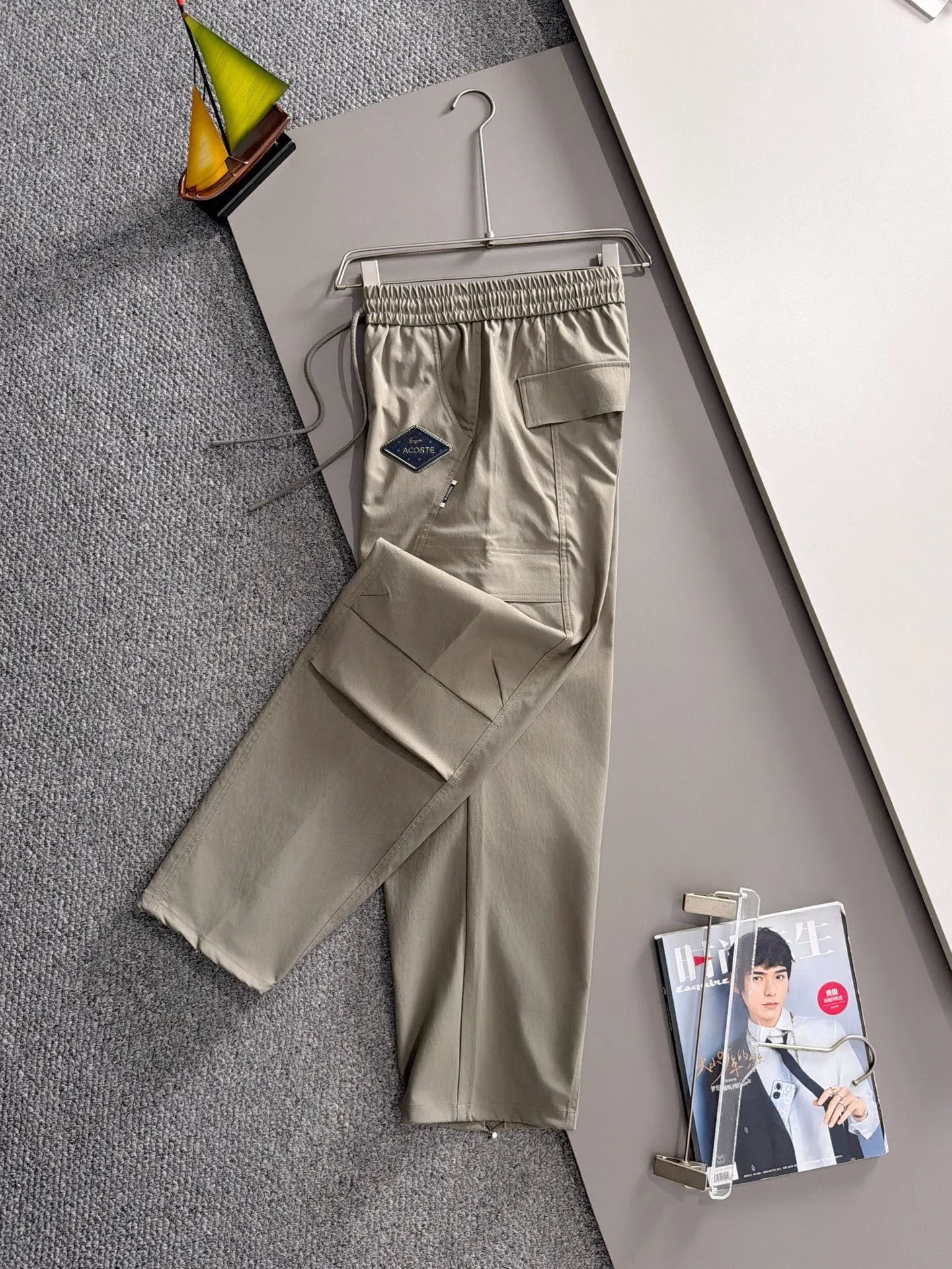 LACOSTE French Crocodile Lacoste 2026 Spring and Summer New Arrival casual pants, counter-customized fabrics Breathable, high comfort, impeccable details, brand element design concept, reflecting high quality. It feels delicate and soft! It presents a casual cut and the upper body shape is great! Sizes:M-4XL